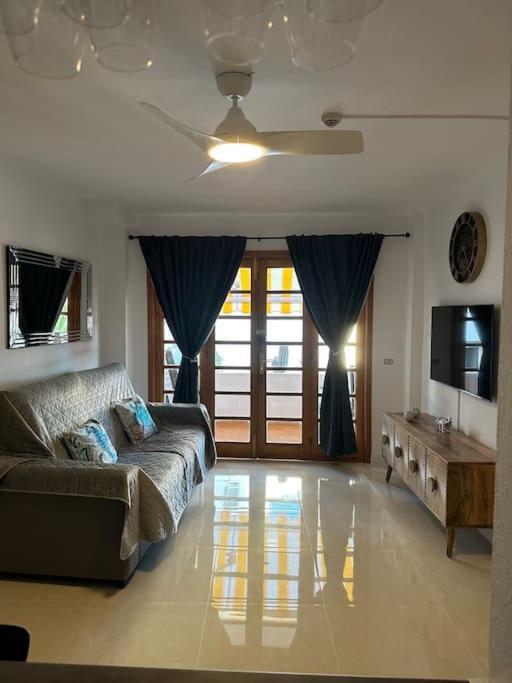 Ferienwohnung Modern,Strandnaehe, Club Olympus, Garten City Tenerife Playa Feñabe المظهر الخارجي الصورة